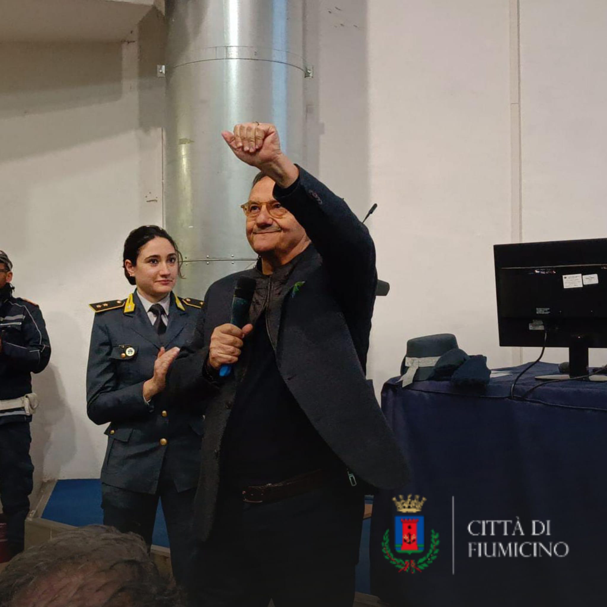 Incontro col Sindaco Mario Baccini, al I.I.S. Baffi di Fiumicino: bullismo e il cyberbullismo