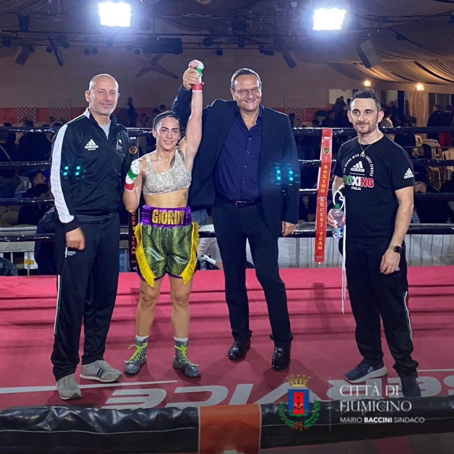 Il Sindaco si congratula con Giordana Sorrentino per la conquista del titolo italiano di boxe categoria Elite 52 kg