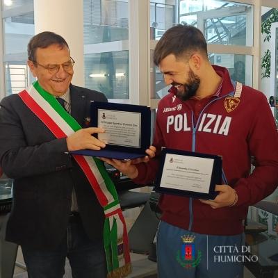 Il Sindaco ha premiato gli atleti delle Fiamme Oro Edoardo Giordan e Alessio Pensieri