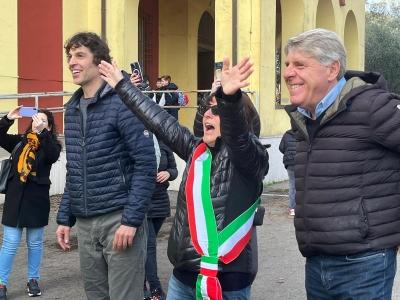 Gli alunni dell'I.C. Marchiafava, a scuola con il "Piedibus".