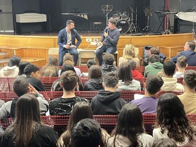 Gli "incontri letterari" entrano nelle scuole - Presentato il libro del content creator Gian Marco D'Eusebi, all'Istituto Porto Romano