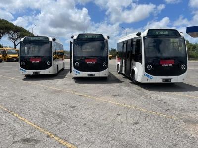 Fiumicino accoglie tre nuovi bus elettrici: verso un trasporto pubblico sostenibile